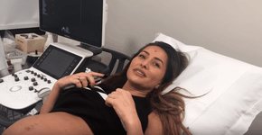 Sabrina Sato faz ultrassom e mostra o rostinho da filha