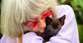 Rita Lee tem foto censurada no Instagram por ‘incitar a violência’