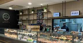 5 cafeterias descoladas para conhecer no bairro da Liberdade