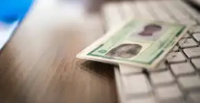 Perdeu o RG e vai viajar de avião? Veja o que fazer para não perder o voo