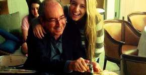 Filha de Eduardo Cunha diz ser vítima de bullying e tira licença