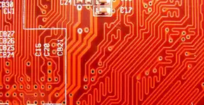 Multinacional contrata na área de TI