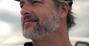 Victor Chaves diz que quase se matou após ser acusado de agredir esposa