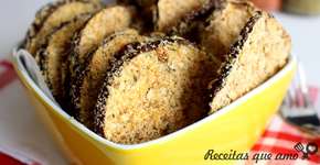 Substitua a batata frita por berinjela de forno crocante