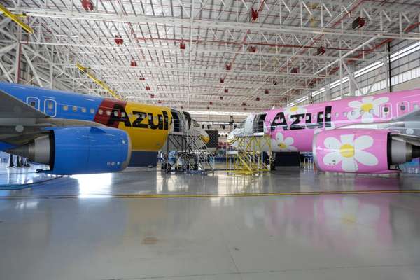 Pela primeira vez, a Azul reuniu os quatros aviões temáticos da Disney