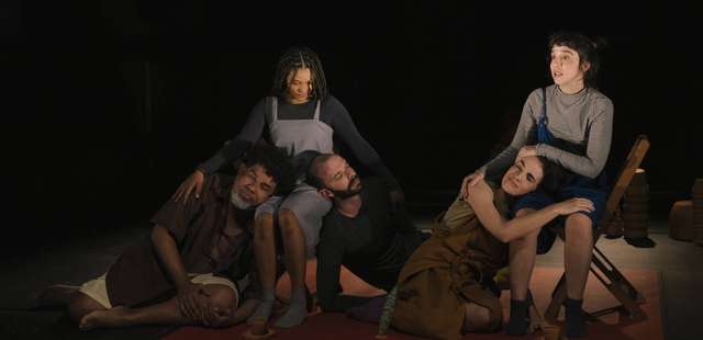 Espetáculo ‘Barulhos’