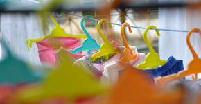 Marca brasileira lança linha de roupas que crescem com a criança