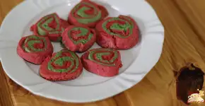 Aprenda a fazer bolachas coloridas