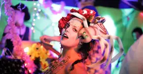 Festas aterrorizantes celebram Dia das Bruxas na Vila Madalena