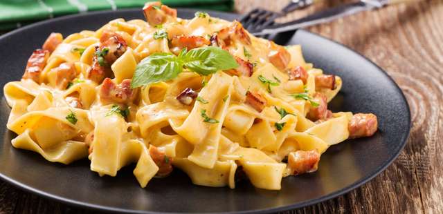 Macarrão carbonara sensacional