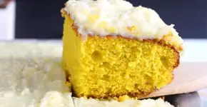 Bolo de abóbora com beijinho: fácil e irresistível