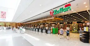 Supermercado famoso investe na construção de shopping próprio