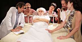 Peça comemora os 50 anos de carreira do ator Henrique Taubaté