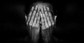 Jovem negra tem o dobro de risco de ser assassinada no Brasil