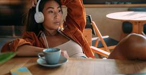 Saldão de fones sem fio: earbuds e headsets da JBL, Philips e Baseus estão com até 40% OFF!