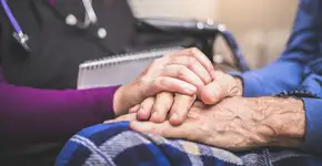 Parkinson também apresenta sintomas incomuns; saiba quais