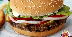 Burger King ensina a fazer Whopper com ingredientes do mercado