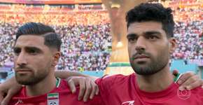 Por que os jogadores do Irã se recusaram a cantar o hino nacional?