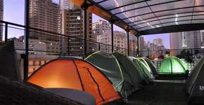 Hostel em São Paulo oferece camping no topo de prédio