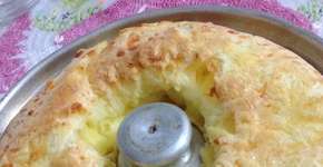 Como lidar? Receita ensina a fazer um belo bolo de pão de queijo