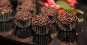 Brigadeiro de panela: o clássico doce brasileiro fácil e rápido