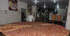 Pizza de 2 sabores não pode mais ser vendida pelo maior preço