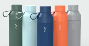 Garrafa de plástico reciclado financia coleta de lixo do oceano