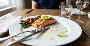 O que significa comer primeiro o que você menos gosta no prato, segundo a psicologia