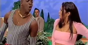 5 cenas icônicas de Vera Verão na Praça é Nossa