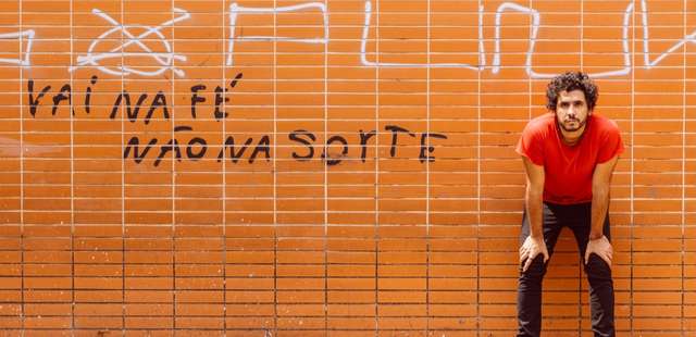 Gustavo Ortiz apresenta show do álbum ‘Arrasto’