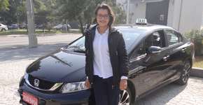Empresa de táxi faz serviço de motoristas femininas para mulheres