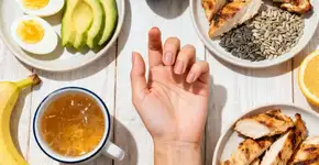 Três ações do colágeno que eliminam a quebra das unhas