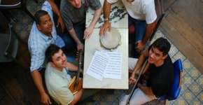 Grupo Café Brasil faz roda de choro em Niterói toda terça-feira a preços camaradas