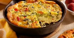 Torta salgada de frigideira fácil e deliciosa!