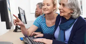 Inclusão digital melhora saúde e qualidade de vida de idosos