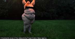 Fotógrafa faz ensaio para calendário apenas com modelos plus size