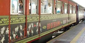 Interior de SP tem passeio de trem com degustação de cerveja