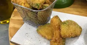 Abacate empanado e frito: você nunca comeu nada igual
