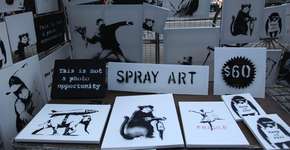Banksy vende obras originais em barraquinha e ninguém percebe