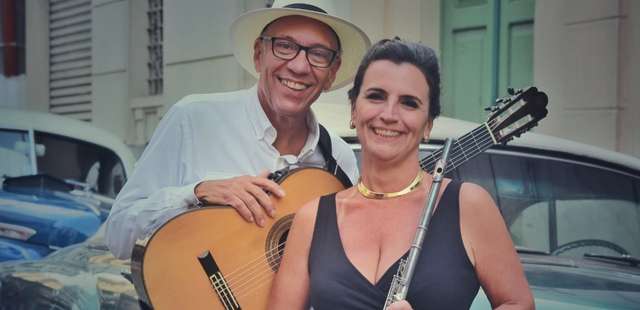 Tem Música no meu Café