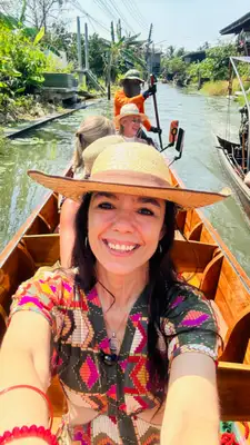 Passeio pelo Mercado Flutuante Damnoen Saduak