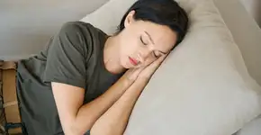 Entenda como funciona a técnica militar para dormir rápido