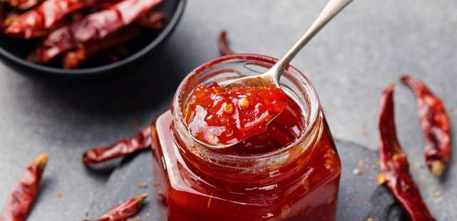 Geleia de pimenta super gostosa com só 4 ingredientes