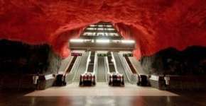 Estações de metrô ganham novas caras e viram cavernas modernas