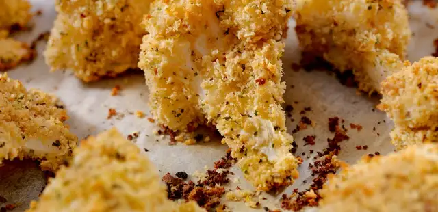 Este bolinho de couve-flor assado é tão crocante que parece frito