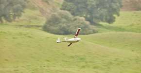 Drone entrega sangue, vacina e remédios a clínicas na África