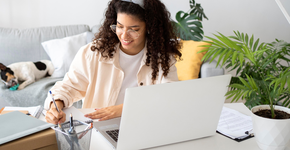 Cinco empregos home office que pagam mais de R$ 8 mil