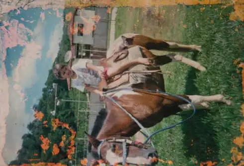 Fotos encontradas por Elizete um mês depois do rompimento da barragem