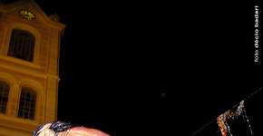 No sábado de carnaval, Museu da Língua Portuguesa tem desfile de Bonecões e Cabeções