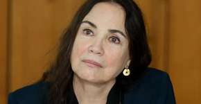 Regina Duarte começa o ano com Fake News sobre faixa usada por Lula